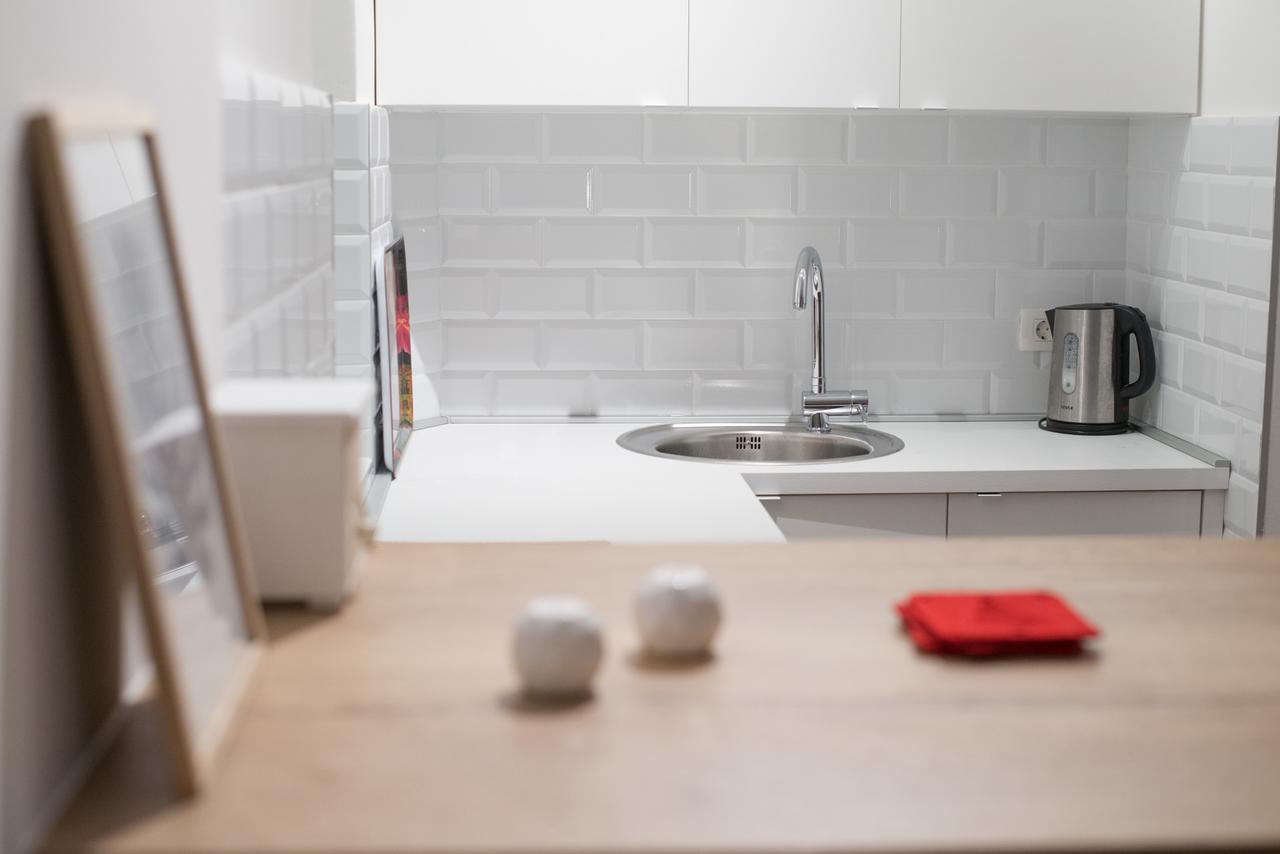 Bright & Stylish Studio Home, Superbly Located Sarajevo Luaran gambar
