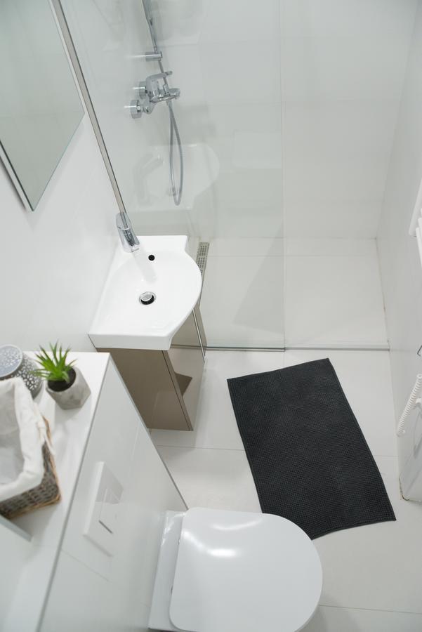 Bright & Stylish Studio Home, Superbly Located Sarajevo Luaran gambar