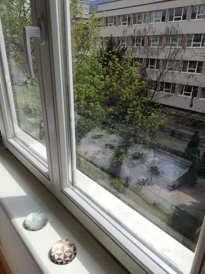 Bright & Stylish Studio Home, Superbly Located Sarajevo Luaran gambar